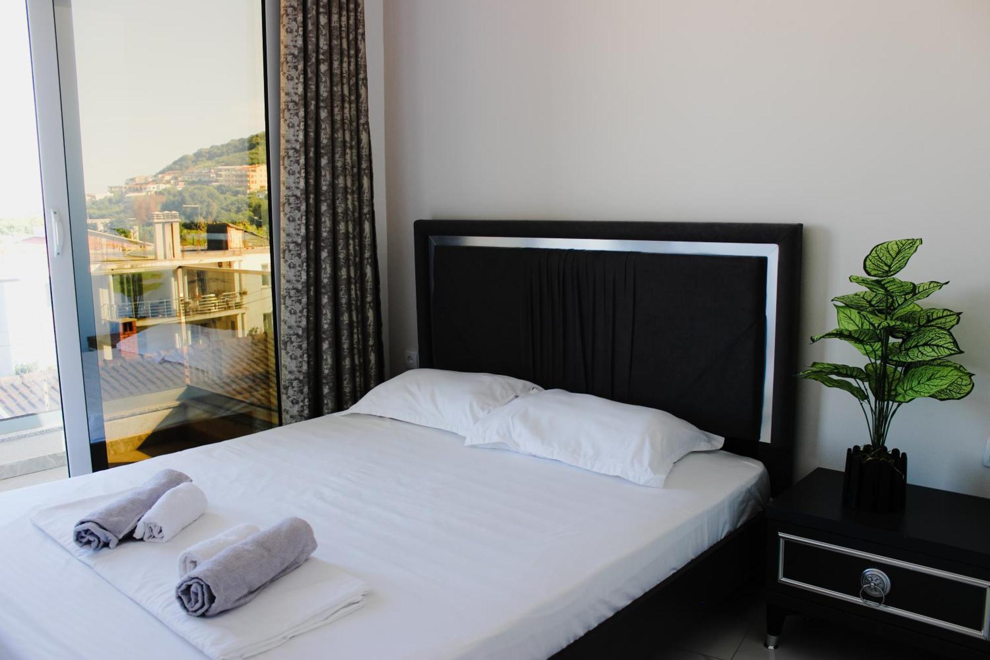 M&H Apartments Ulcinj Kültér fotó
